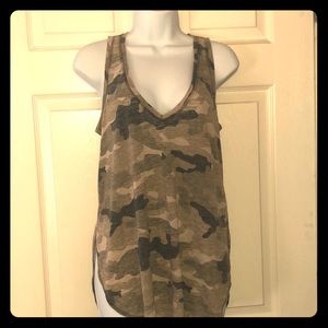Camo express tank (n w/o tags)